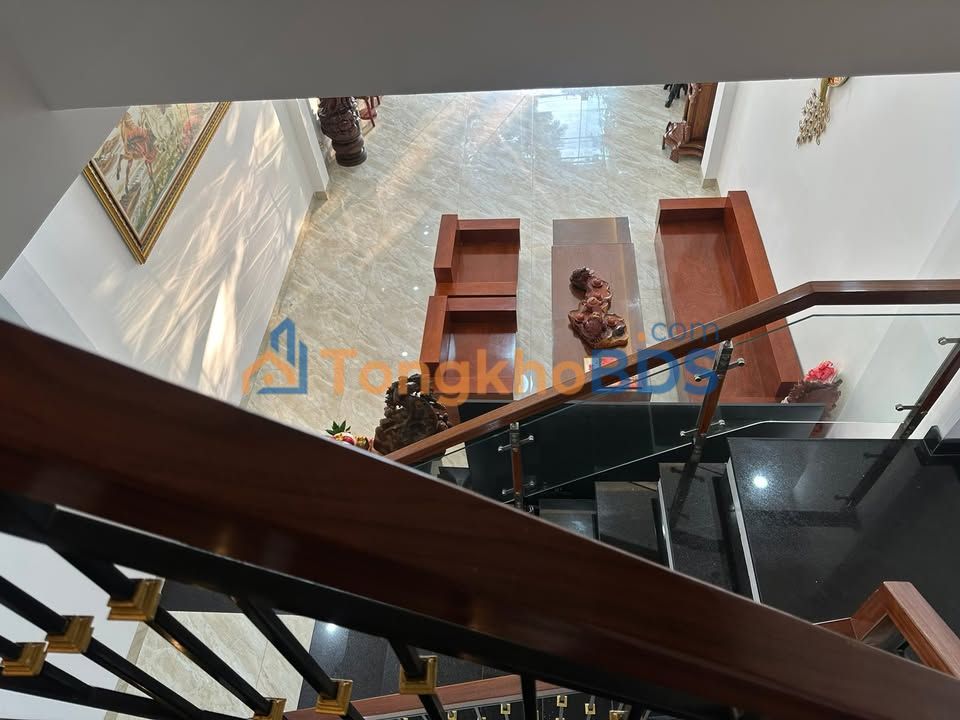 Nhà Mặt Tiền Dương Tử Giang, Đà Nẵng - 90m², 9.x Tỷ, Gần Sông Hàn