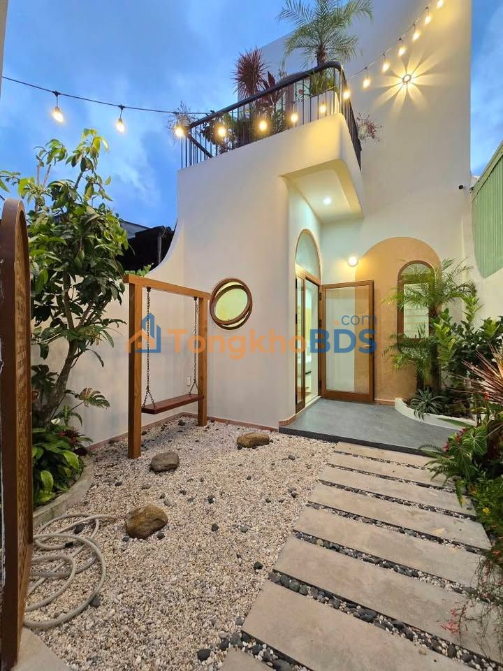 Nhà Vườn 100m² Đà Nẵng - Phong Cách Nhật-Địa Trung Hải, Kiệt Ô Tô