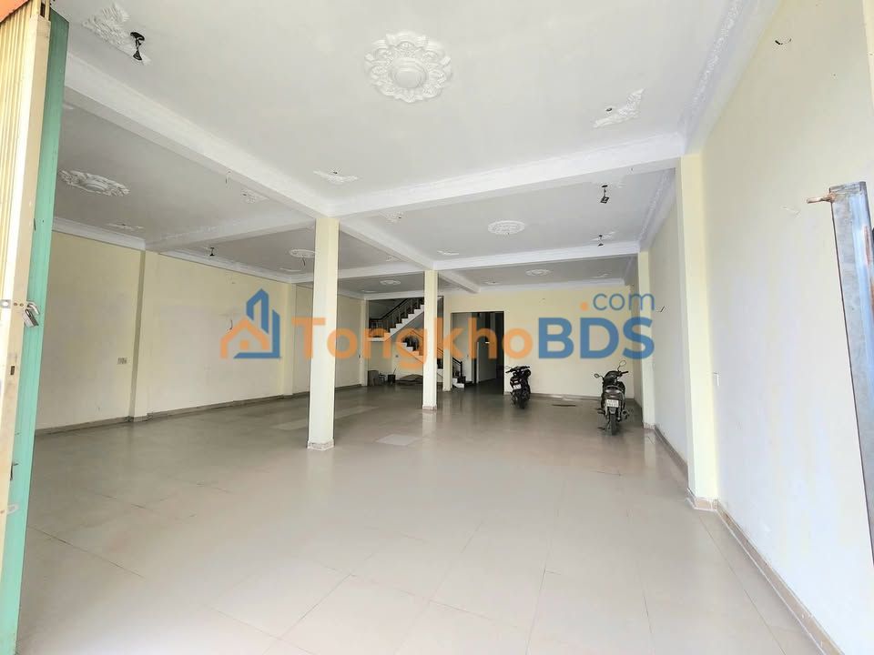 Cho thuê nhà mặt tiền Hải Châu, Đà Nẵng - 80m² x 3 tầng, kinh doanh đắc lợi