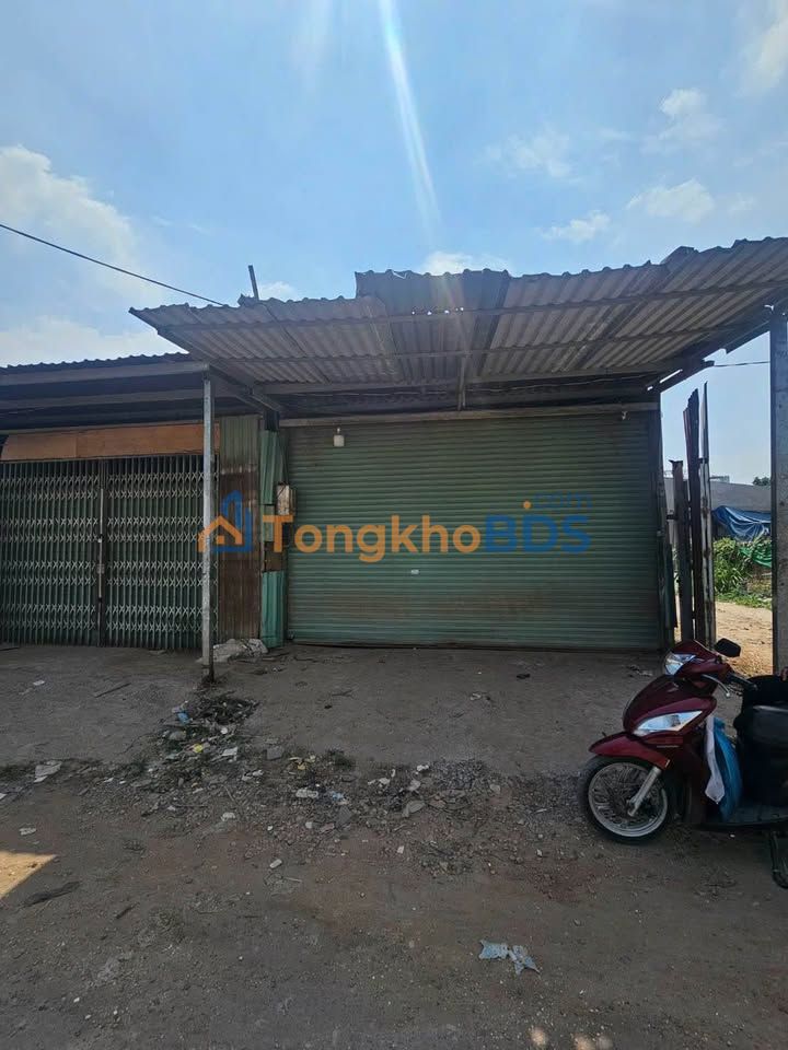 Bán Gấp Nhà Kho Bình Tân 100m² - Sổ Đỏ Riêng, Hẻm Xe Tải 8m