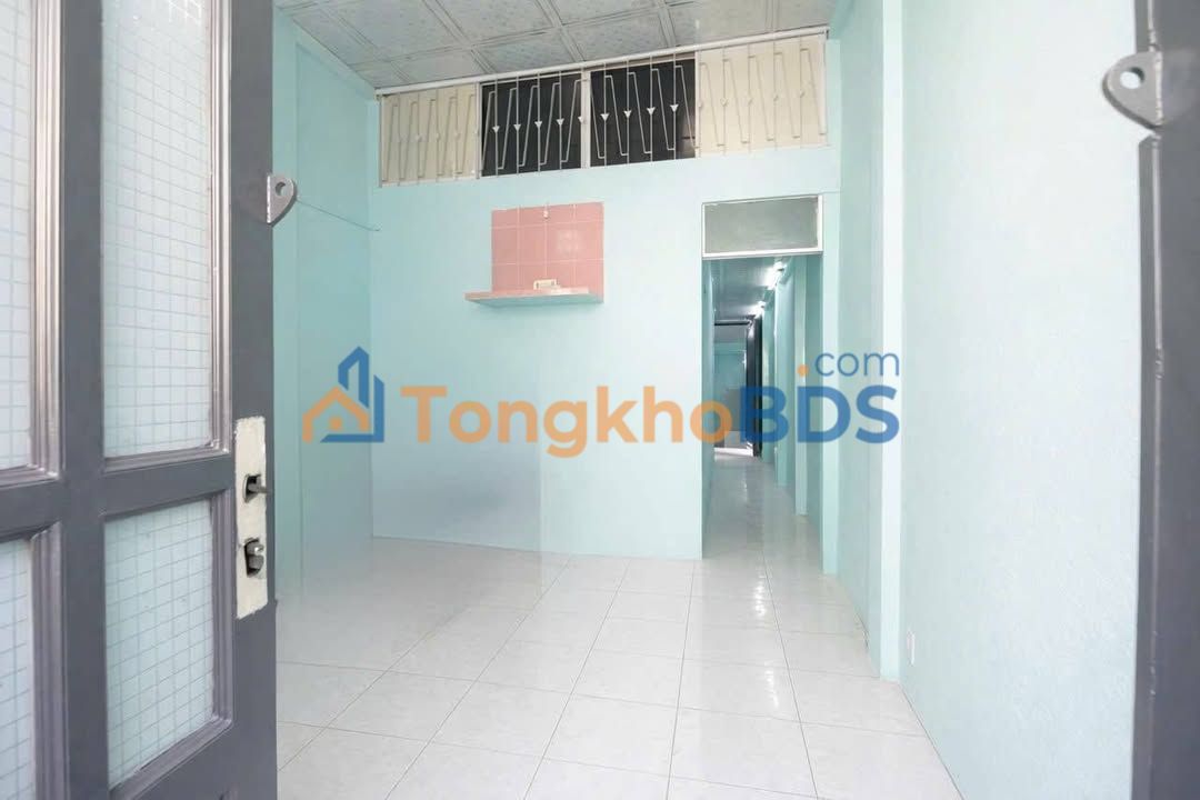 Cho thuê căn hộ 2PN Xóm Chỉ, Quận 4 - Giá 9 Triệu/Tháng