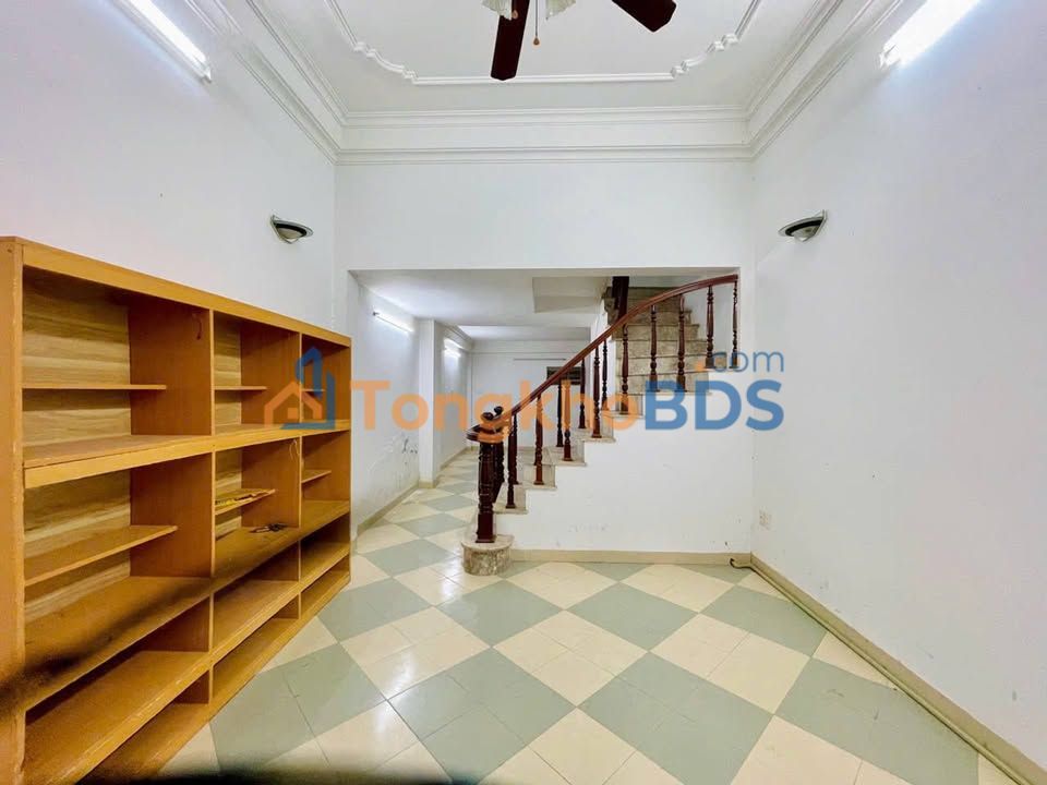 Nhà Mặt Tiền Kinh Doanh Xala, Hà Đông 50m² - Giá Tốt, Sổ Đỏ Sẵn Sàng