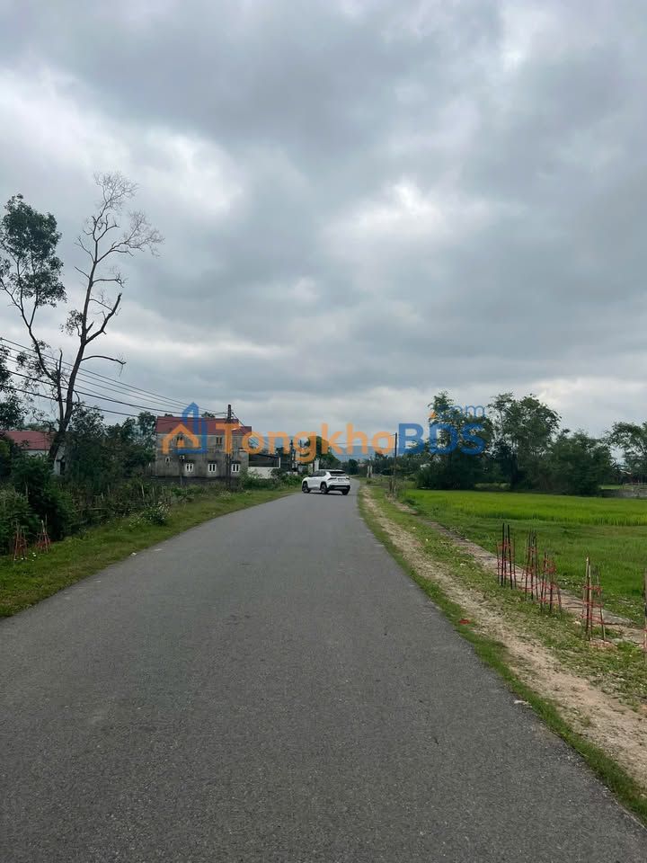 Bán đất Cẩm Xuyên, Hà Tĩnh 192m² - Mặt tiền đường QH 15m, giá 9xx triệu