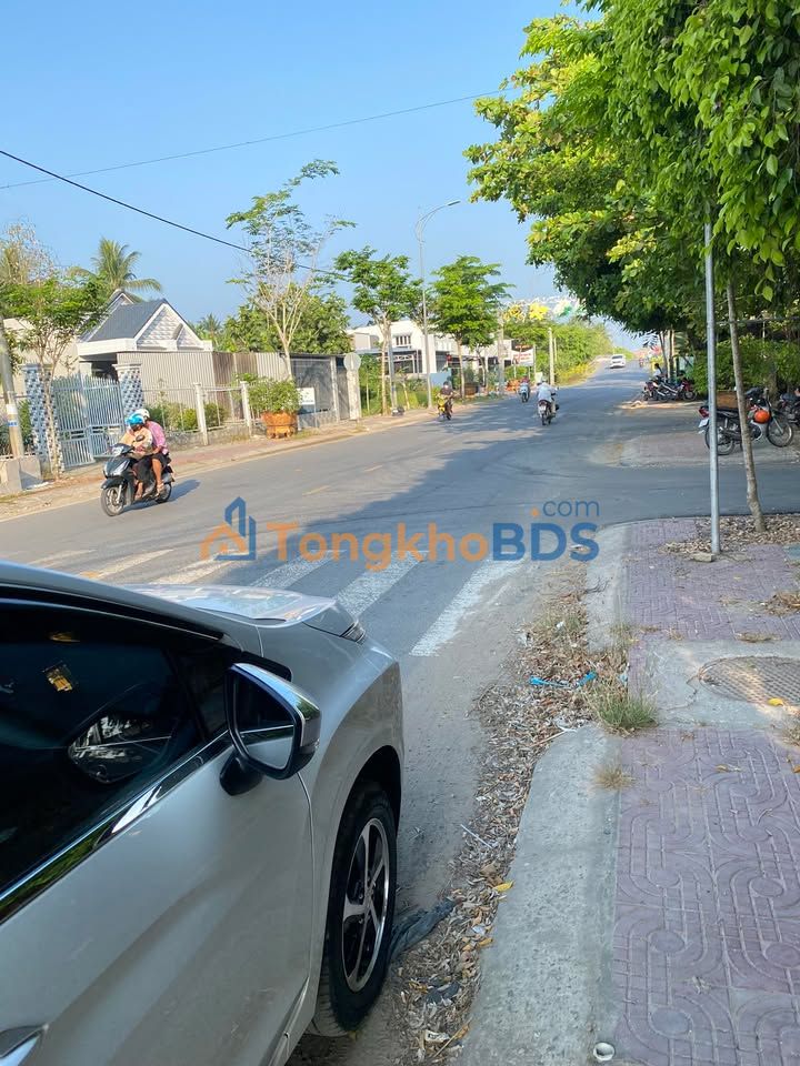 Bán Đất Vị Trí Vàng Bến Xe Cầu Kè, Châu Thành, Bến Tre - 140m²