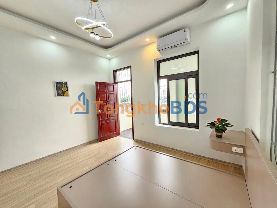 Bán gấp Chung cư mini Nhật Tảo 45m² - Sổ riêng 2PN giá 2.7 tỷ