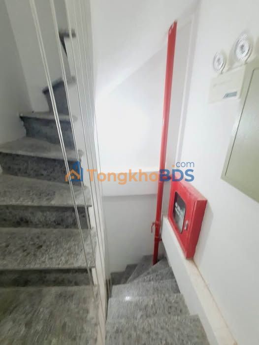 Nhà Khương Đình 48m² 6 Tầng - Dòng Tiền Căn Hộ Dịch Vụ 13.5 Tỷ