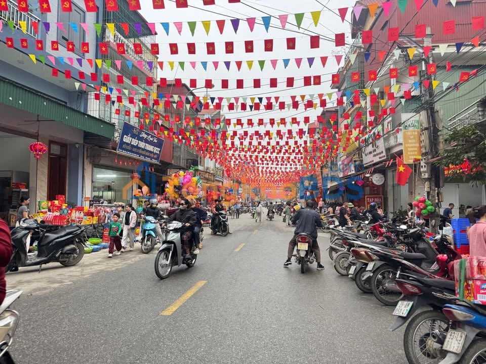 Đất Lô Góc 76.9m² Kinh Doanh Đỉnh Đường Rộng, Sổ Hồng Sẵn - Chương Dương, Hoàn Kiếm