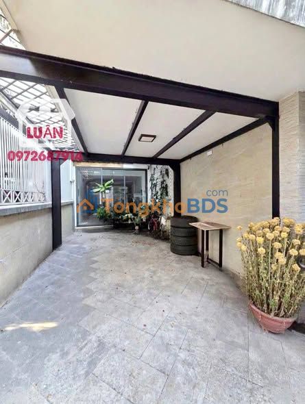 Cho thuê nhà mặt tiền Bạch Mã, Quận 10 - 100m² kinh doanh đắc lợi