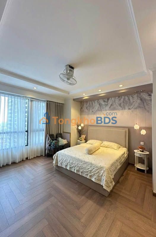 Cho thuê căn góc 3PN Times City 100m² - Có slot ô tô cố định