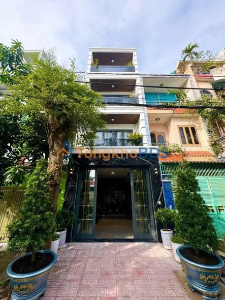 Cho thuê Nhà Phố Quận 7 - 80m² Full Nội Thất Cao Cấp - Giá 25 Triệu/Tháng