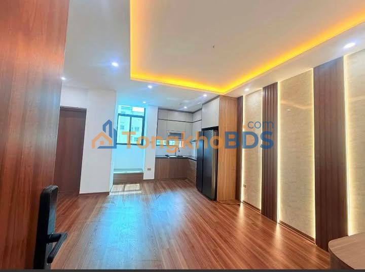 Nhà 5 Tầng Quan Hoa, Cầu Giấy - Ô Tô Tránh, Giá 6 Tỷ