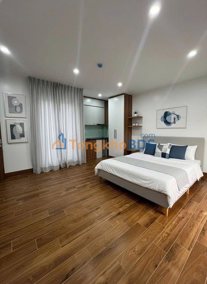 Nhà Ngõ 146 Nguyễn Đình Hoàn - Full Nội Thất, Sẵn Sàng Ở Ngay