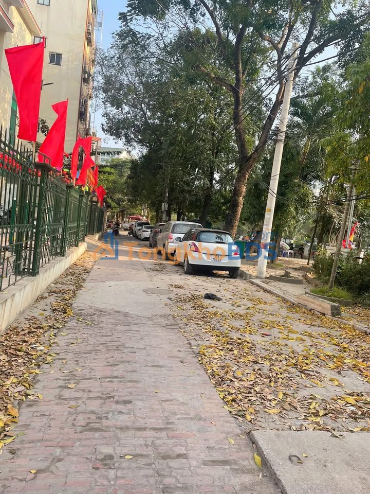 Nhà Ngõ 350 Kim Giang 75m² - Ô Tô Vào Nhà, Giá Thỏa Thuận