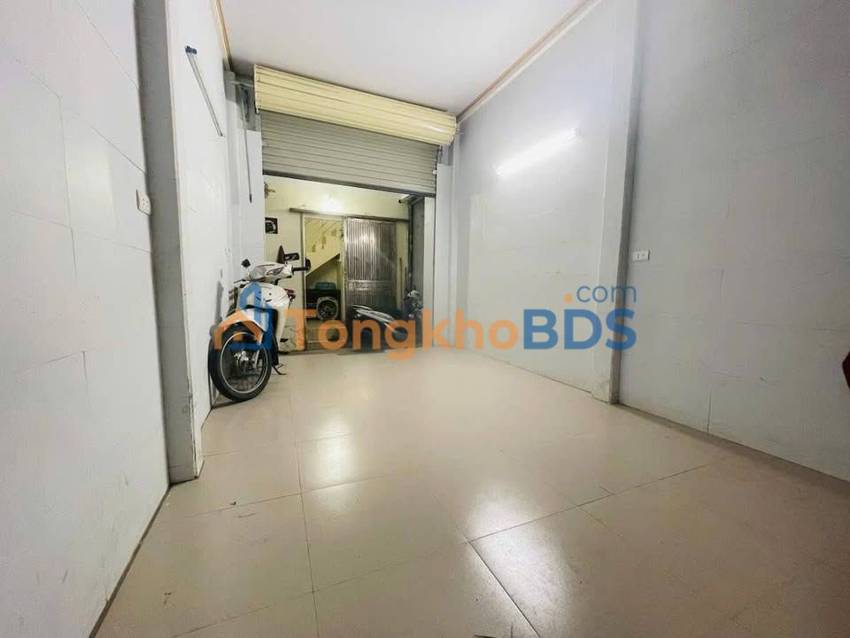 Nhà Phố Khương Trung 25m² 4 Tầng - Vài Bước Ra Ô Tô - 5 Tỷ