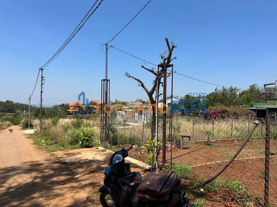 Đất Hẻm 427 Y Moan, BMT - 125m² - Giảm Sốc 100 Triệu, Chỉ Còn 4.9 Tỷ!