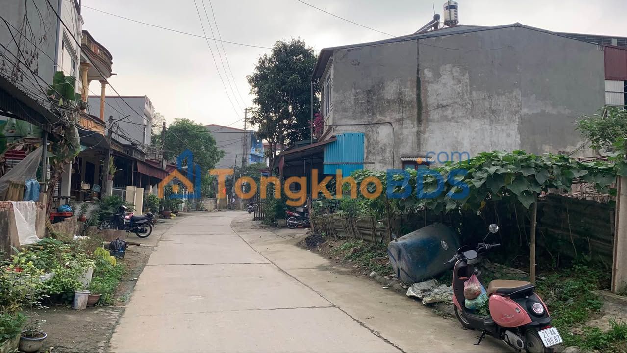 Đất Đầm Mỏ Yên Bái 80m² - Sẵn Sàng Xây Nhà, Giá 1.3 Tỷ