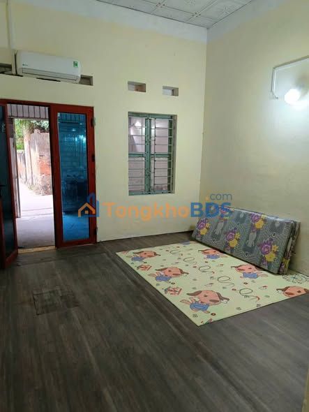 Cho thuê nhà 2 ngủ tại Cự Khối, Long Biên - Giá 4 triệu/tháng