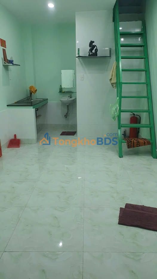 Nhà 2PN Đỗ Ngọc Thạnh Q5 - 6.5 Tỷ, Hẻm Xe Máy Sẵn Ở