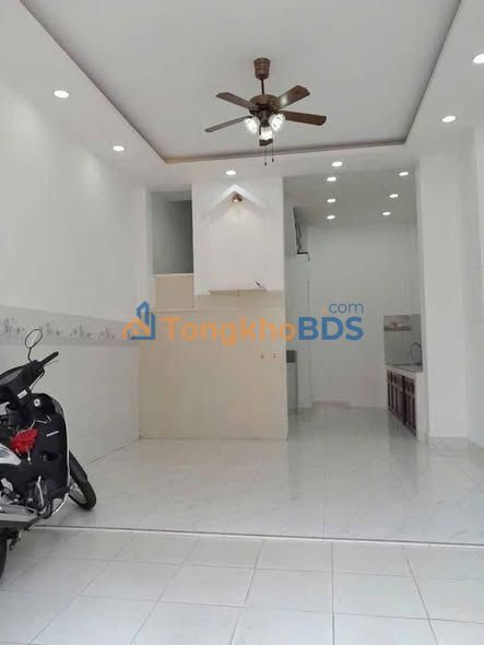 Nhà 3PN Hẻm Xe Hơi Văn Thân, Q6 - 37.8m² - Giá 11 Triệu/Tháng