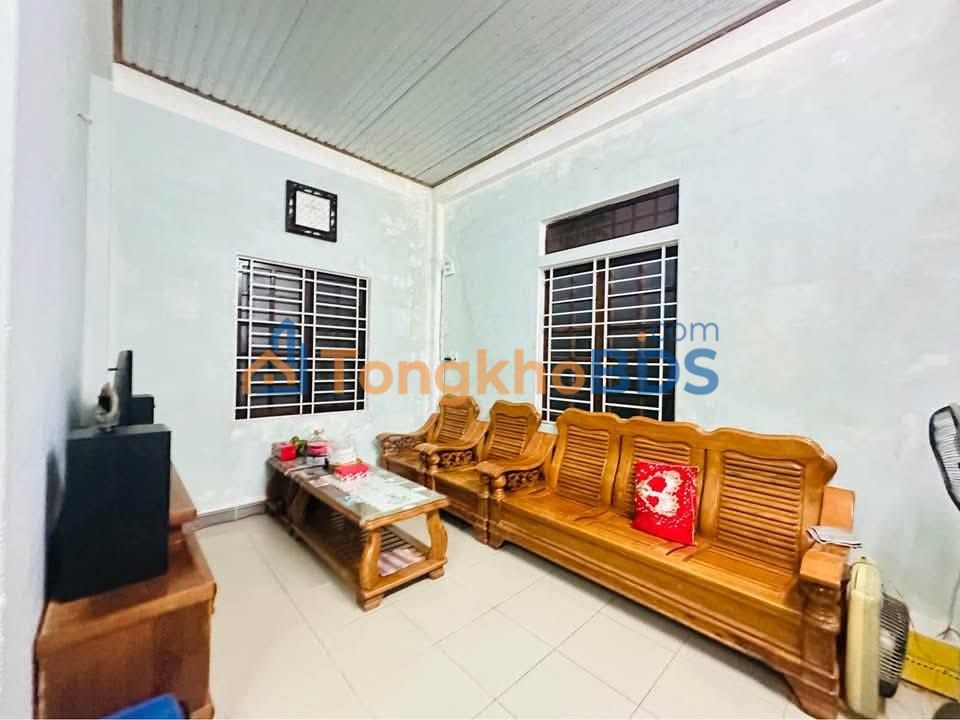 Nhà Nguyên Căn 2PN Đường Bùi Thị Xuân, Huế - Giá 2.5 Triệu/Tháng