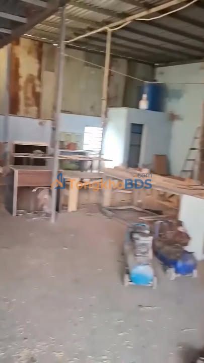 Xưởng Mộc 300m² Kinh Doanh Ngay Chợ Thới Hòa, Bến Cát - Giá Thuê Tốt