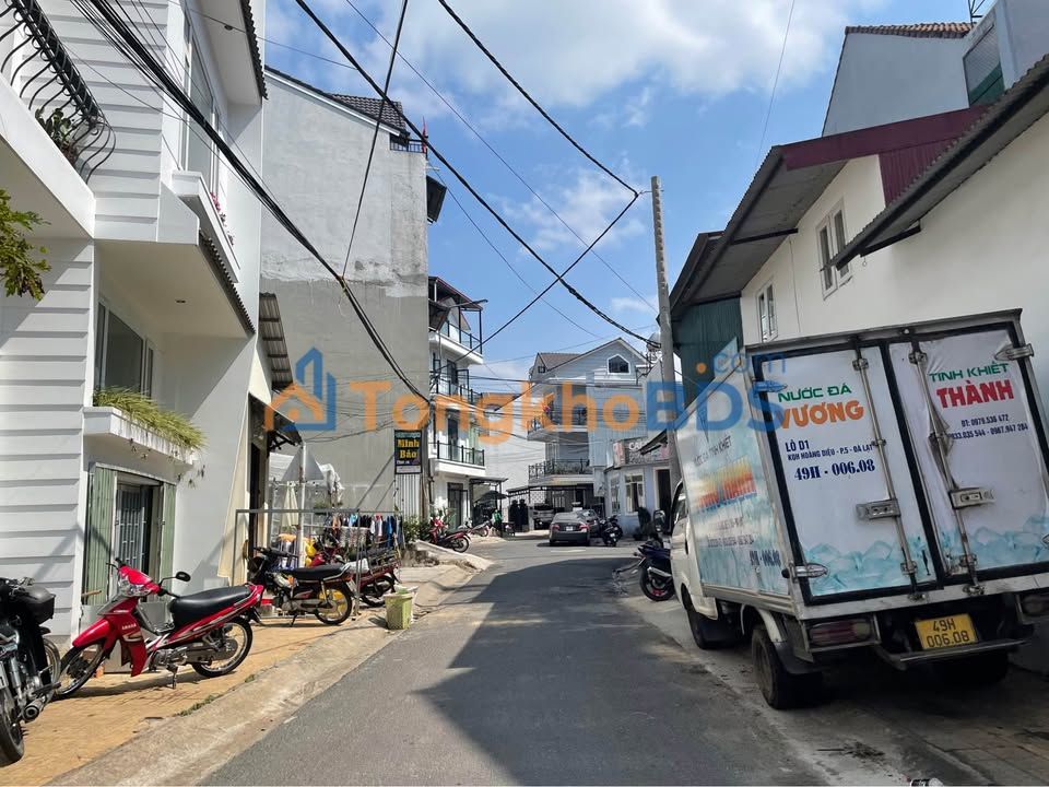 Đất Mặt Tiền Hoàng Diệu Đà Lạt 61m² - Sổ Riêng, Gần Chợ Đêm