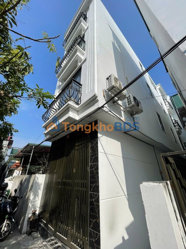 Nhà 4 tầng Đông La 36m² - Sổ đỏ sẵn sàng giao dịch