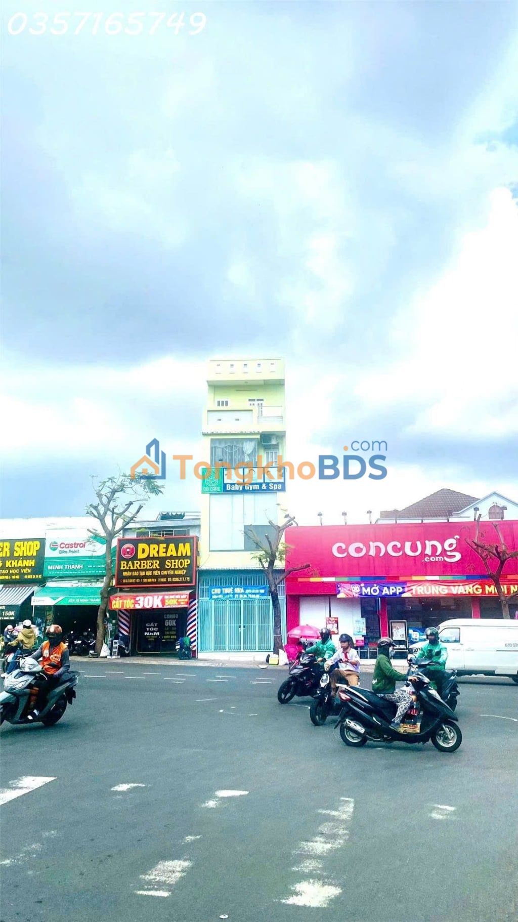 Nhà 3 Tầng Làng Tăng Phú, Thủ Đức - Ô Tô Đỗ Cửa, Gần Lê Văn Việt