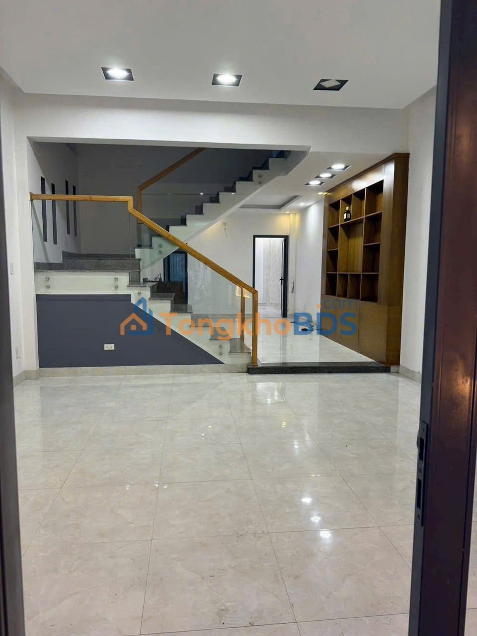 Cho Thuê Nhà 2 Tầng Đường An Cư, Sơn Trà - 90m², Gần Biển Mỹ Khê, Giá 22 Triệu