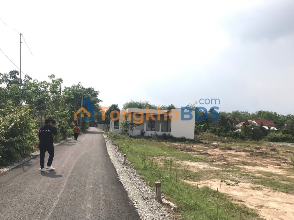 Đất Nền Mặt Tiền Trảng Bàng, Tây Ninh - 100m² Sổ Hồng Sẵn Sàng