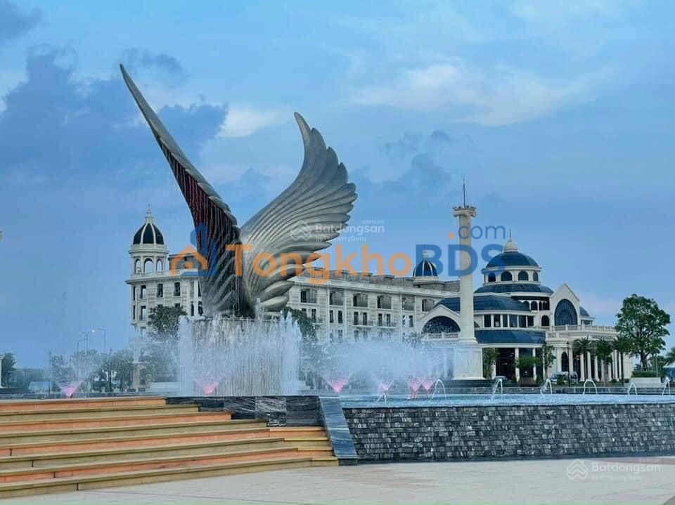 Biên Hòa - Cắt Lỗ Sốc 3 Tỷ, Biệt Thự 10x20m Giá 10.2 Tỷ