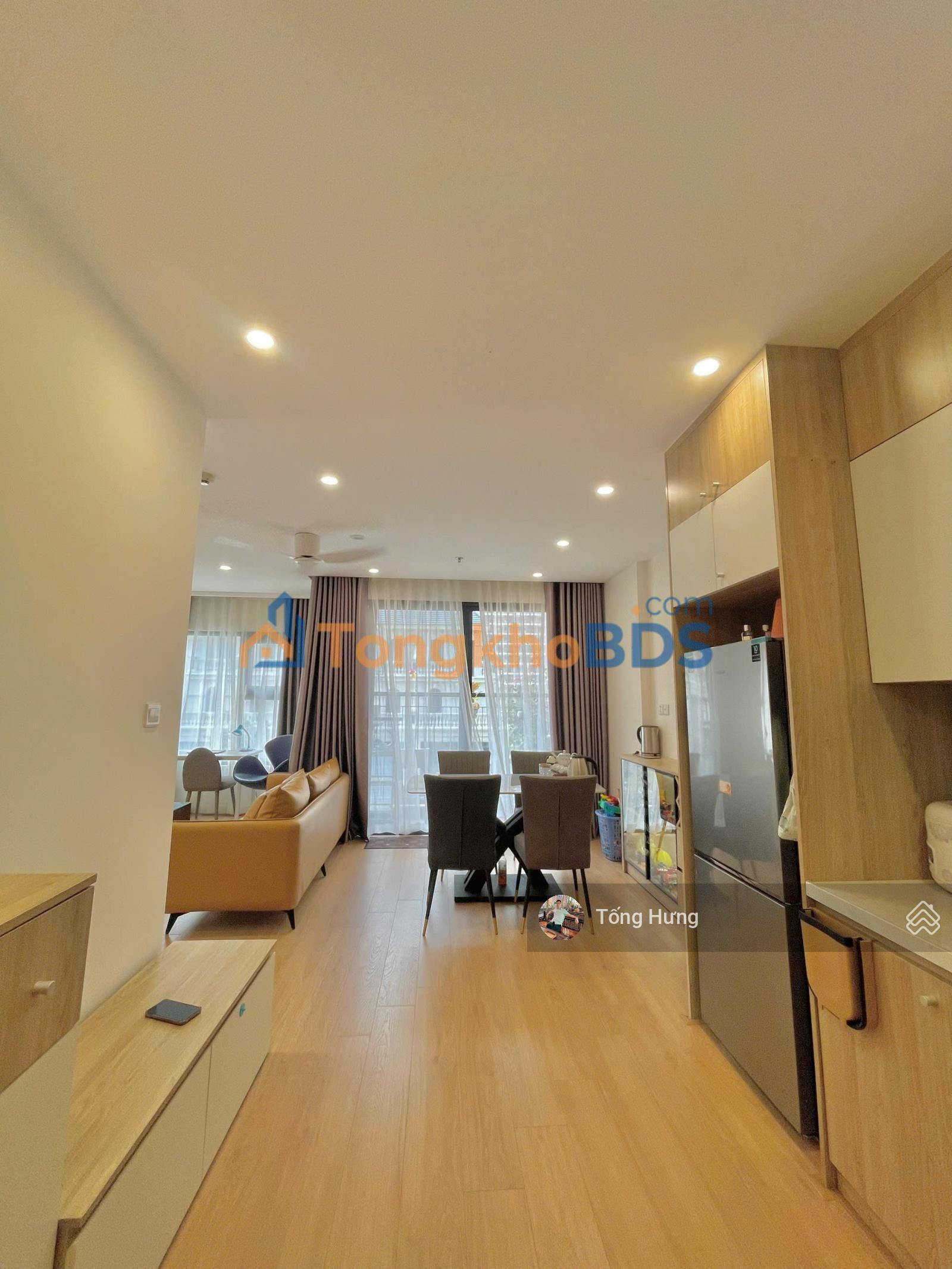 Bán gấp căn hộ Vinhomes Smart City 63.5m² - 4.3 tỷ, full nội thất