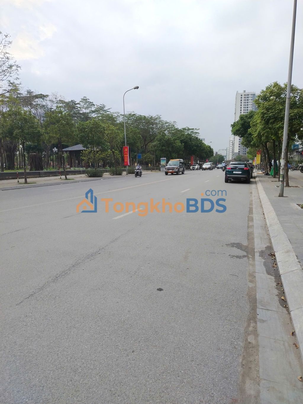 Nhà Phố Duy Tân 35m² 6 Tầng - Kiến Trúc Hiện Đại, Tặng Quà Bí Ẩn