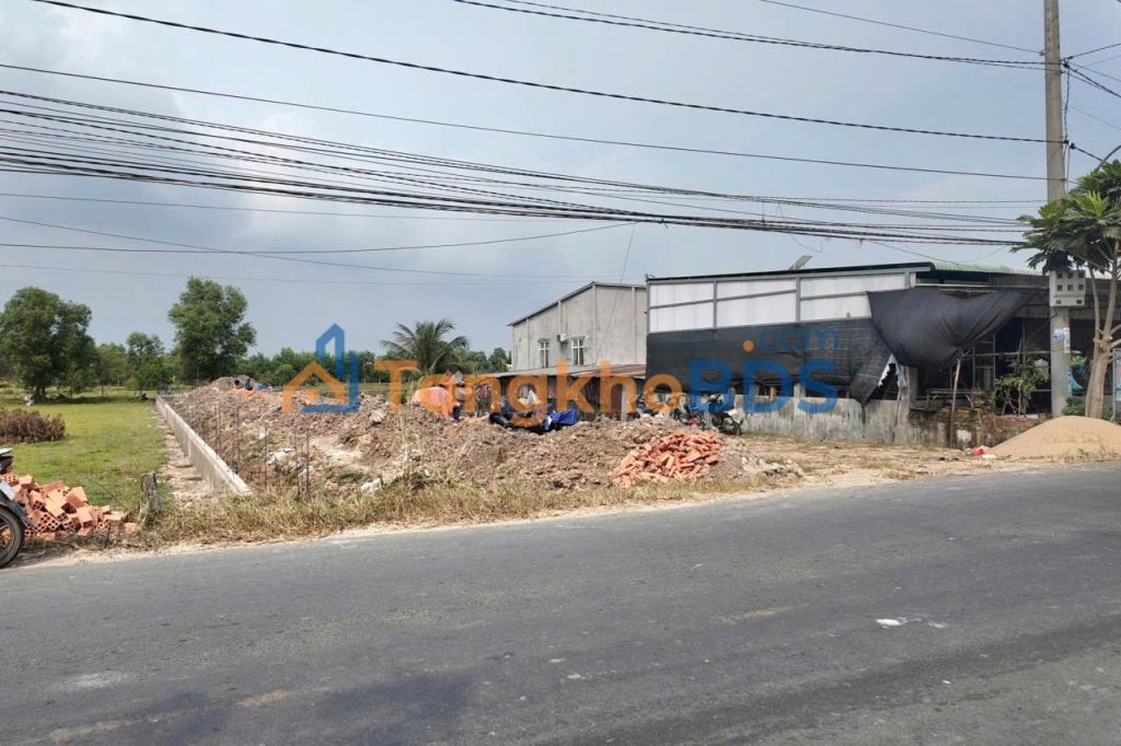 Bán Đất Vườn 1200m² Mặt Tiền 10m Đường Nhựa Đức Lập Hạ, Long An - 11 Tỷ