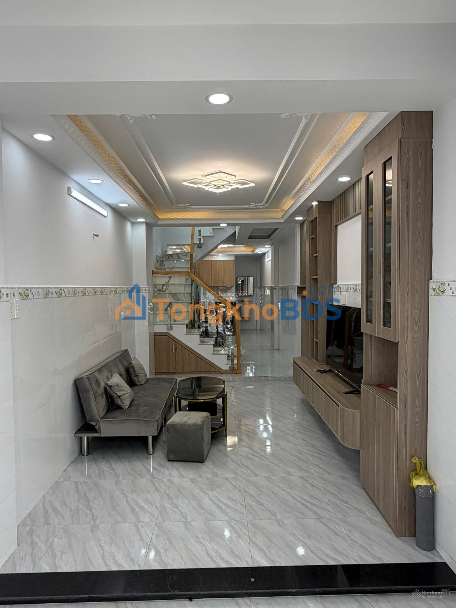 Nhà riêng Quận 7 40m² 5.5 tỷ - Full nội thất cao cấp