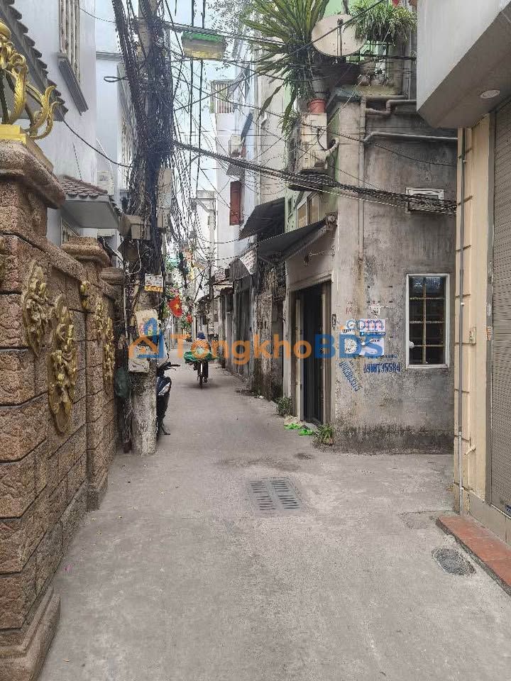 Nhà Ngõ Thông Nam Dư, Hoàng Mai - 30m² x 3 Tầng - 6 Tỷ Ở Ngay