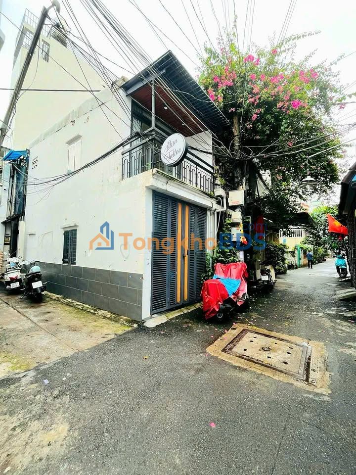 Nhà Gò Vấp Căn Góc 36m² - 3.25 Tỷ, Hẻm Xe Hơi, Sẵn Sàng Ở Ngay