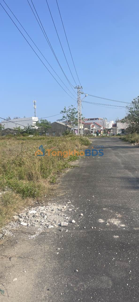 Đất Biển Đà Nẵng - 400m² Sát Âu Cơ, Giá 3.2 Tỷ - Đầu Tư Hời!