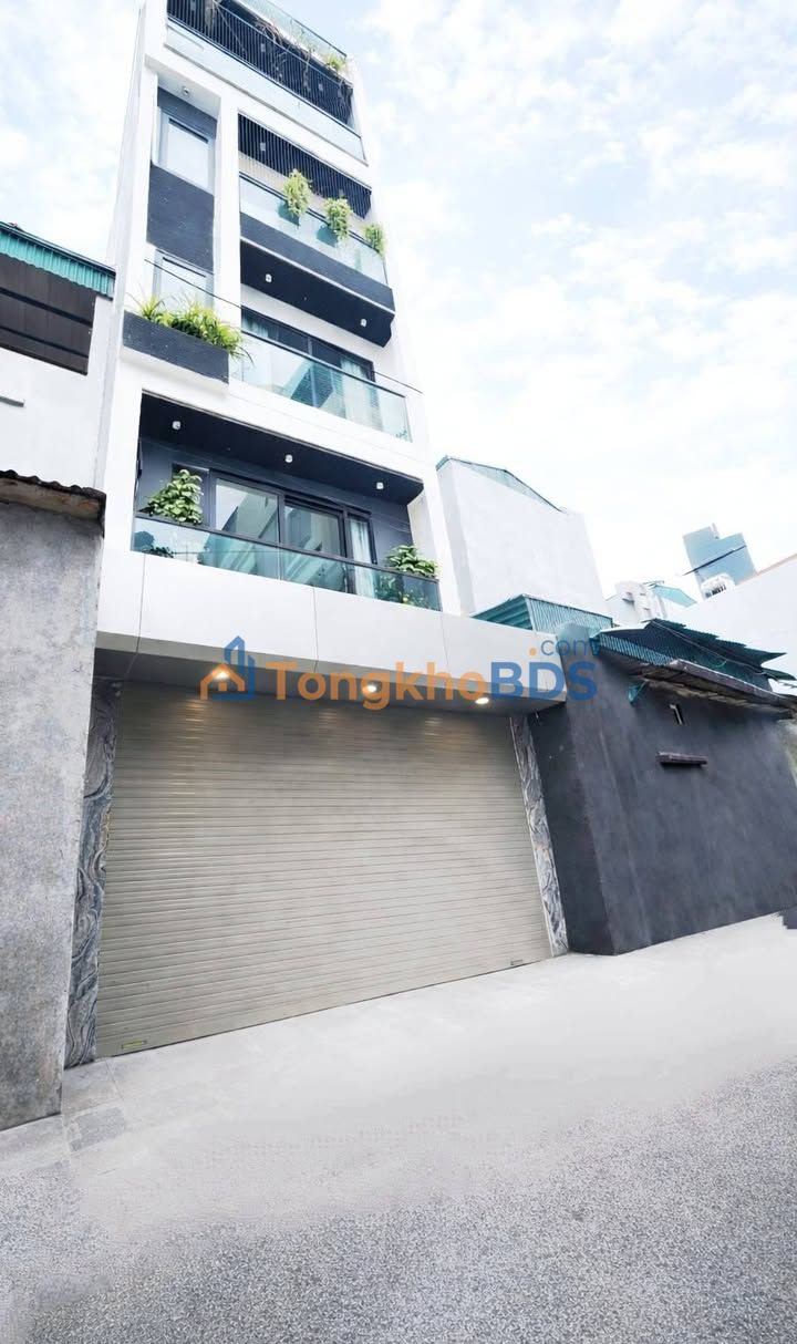 Nhà riêng Phố Trạm Long Biên 46m² - Ô tô vào tận nhà