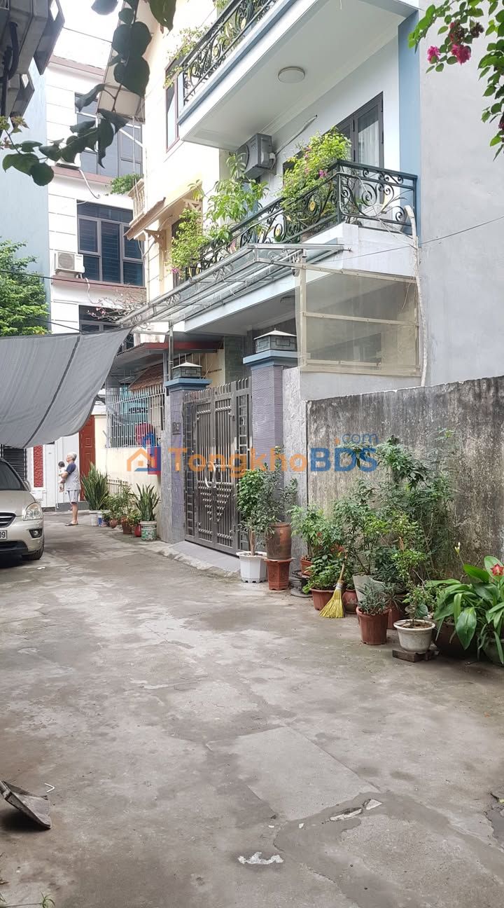 Đất Long Biên 60m² - Sổ Đỏ Sẵn Sàng, Ô Tô Tránh, Xây 7 Tầng Thang Máy