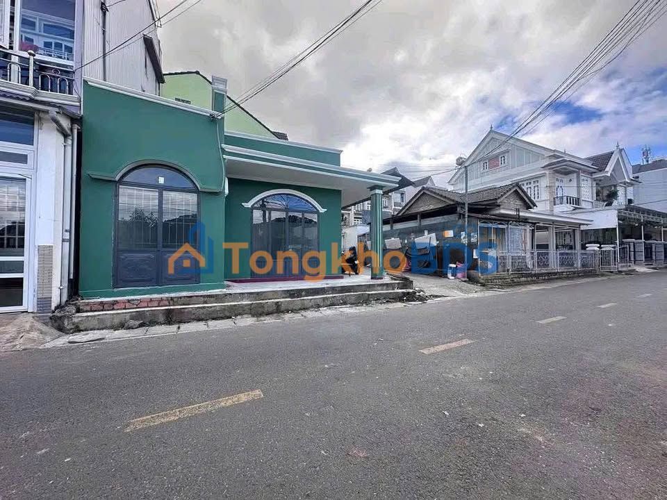 Nhà phố Bế Văn Đàn Đà Lạt 74m² 4.9 tỷ - KD mặt tiền