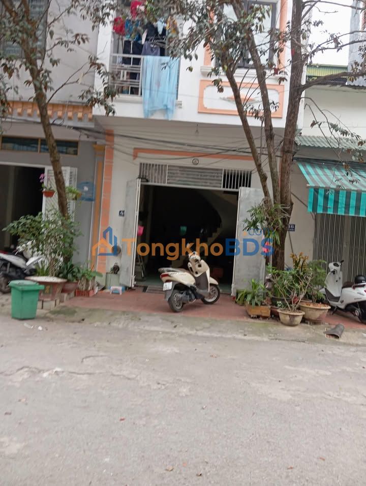 Nhà nguyên căn Nam Ngạn Thanh Hóa 80m² 4 triệu - Ô tô vào