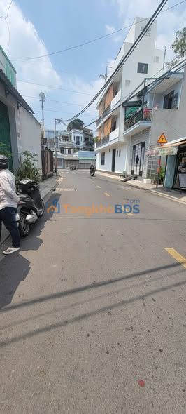 Nhà phố Bùi Minh Trực Q8 43m² 7 triệu - KD mặt tiền