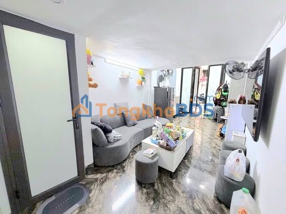 Nhà Mặt Ngõ Nguyên Hồng 30m² 5 Tầng Thang Máy - 12 Tỷ