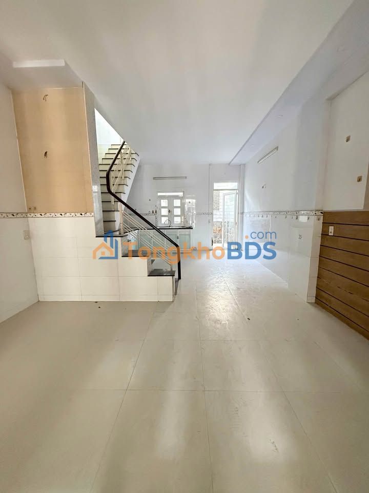 Nhà mặt tiền Thạnh Xuân 77m² giá 8 triệu - Cho thuê gấp