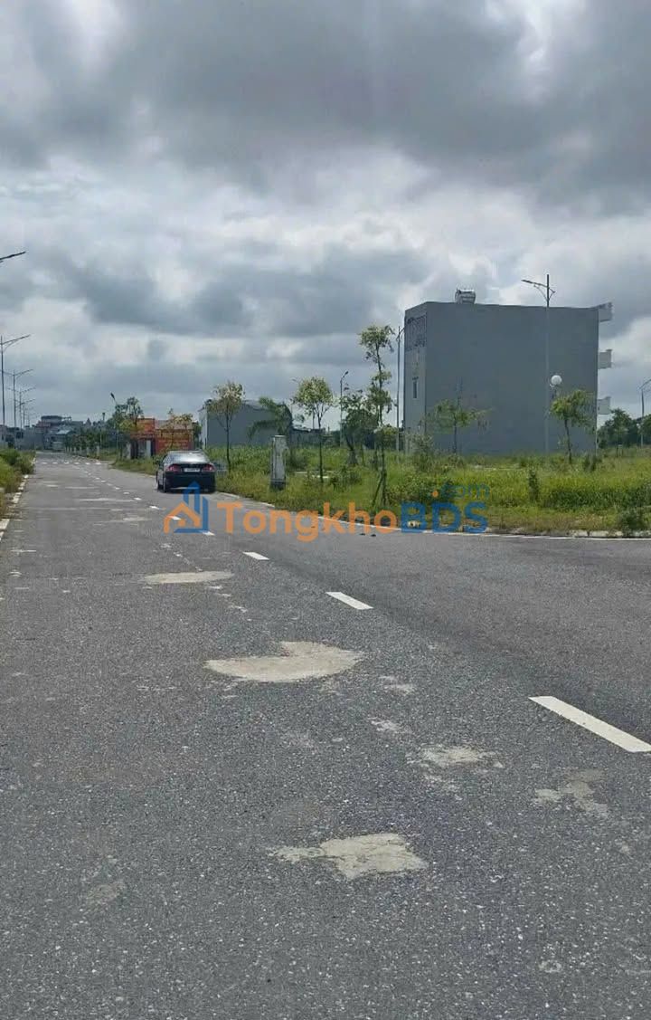 Đất Nam Sông Đào, Nam Định - 72m², Mặt tiền 4.5m, Hướng Tây Bắc