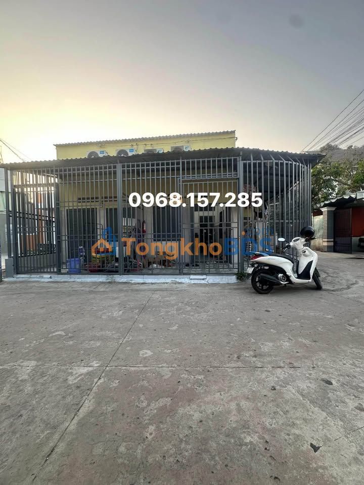 Nhà riêng Phú Lợi Thủ Dầu Một 410m² 9.5 tỷ - Ô tô vào tận nhà