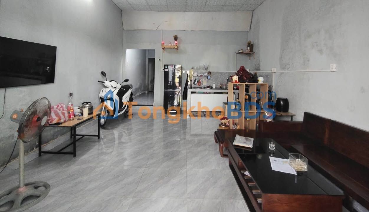 Nhà riêng Kiệt Ô tô Tải Quế Sơn 100m² - Sẵn sàng ở ngay