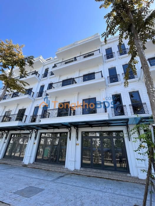 Nhà Liền kề Hoài Đức 80m² 5 Tầng - Sổ Đỏ, View Công Viên