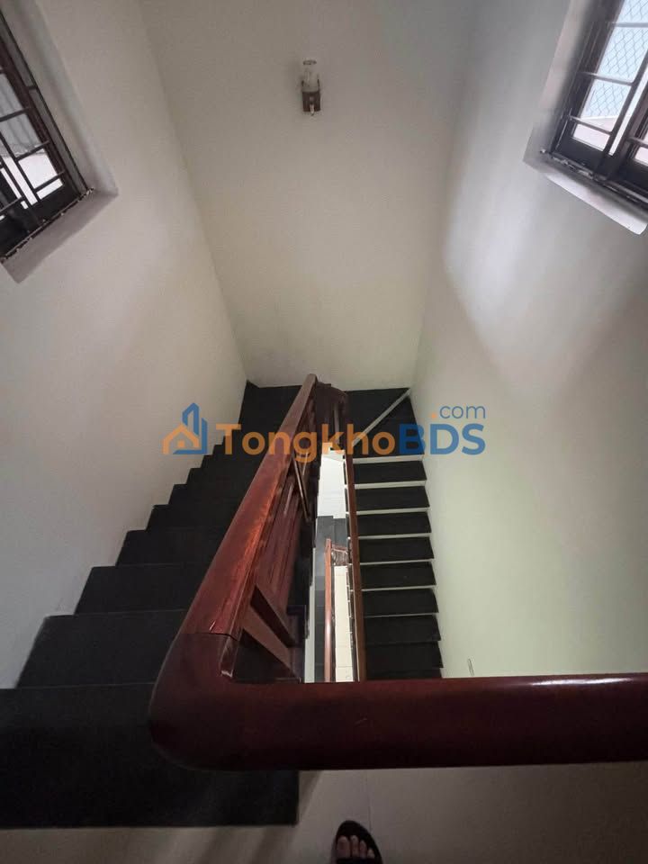 Bán nhà 95m² Lê Thái Tổ, Ninh Bình - Sẵn Sàng Dọn Vào Ở Ngay